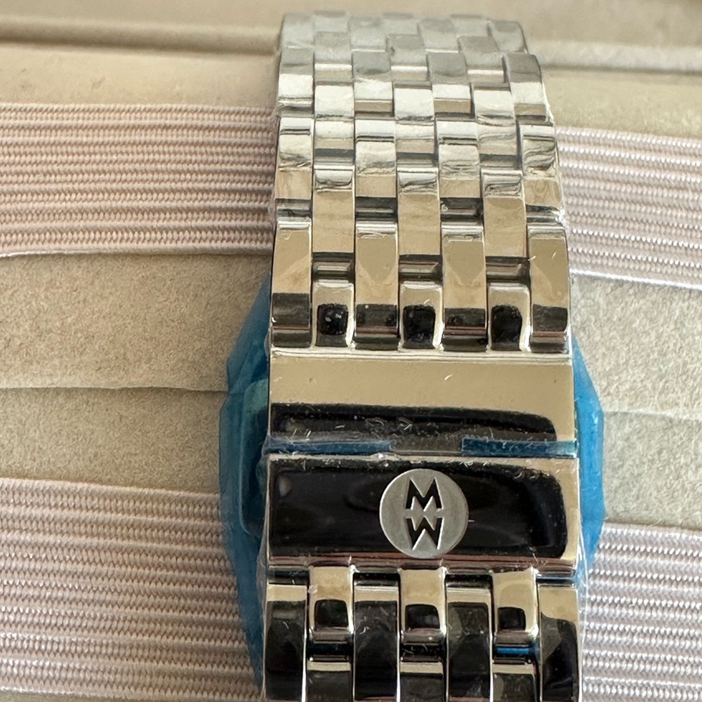 Michele NWT Urban Mini Diamond Bracelet Watch, 29mm - Picture 5 of 9